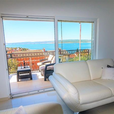 Holiday House Queens With Sea View เซลเซ ภายนอก รูปภาพ